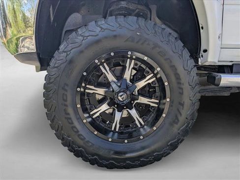 Used 2017 RAM 2500 SLT AWD/4WD image 26