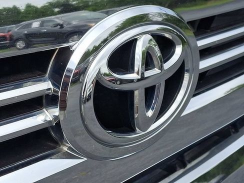 Used 2016 Toyota Tundra SR5 AWD/4WD image 29