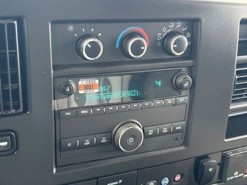 New 2025 Chevrolet Express 3500 w/ Power Convenience Package image 18