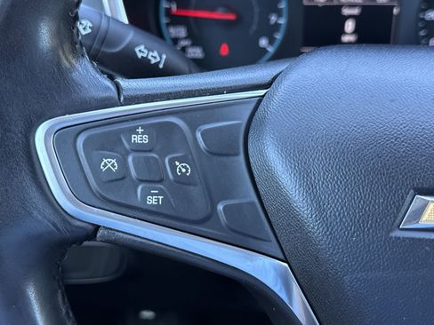 Used 2018 Chevrolet Equinox LT image 20