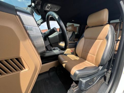 Used 2021 Ford F150 Lariat AWD/4WD image 17