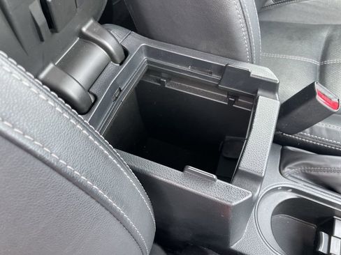 Used 2017 Subaru Forester 2.5i Touring image 32