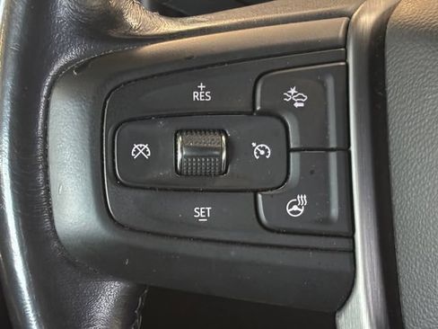 Used 2022 GMC Sierra 1500 Denali w/ Denali Premium Package AWD/4WD image 12