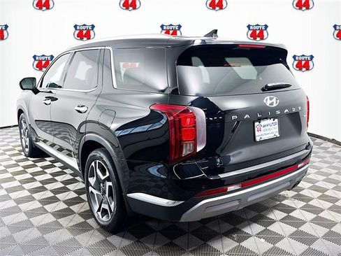 Used 2023 Hyundai Palisade Limited image 6