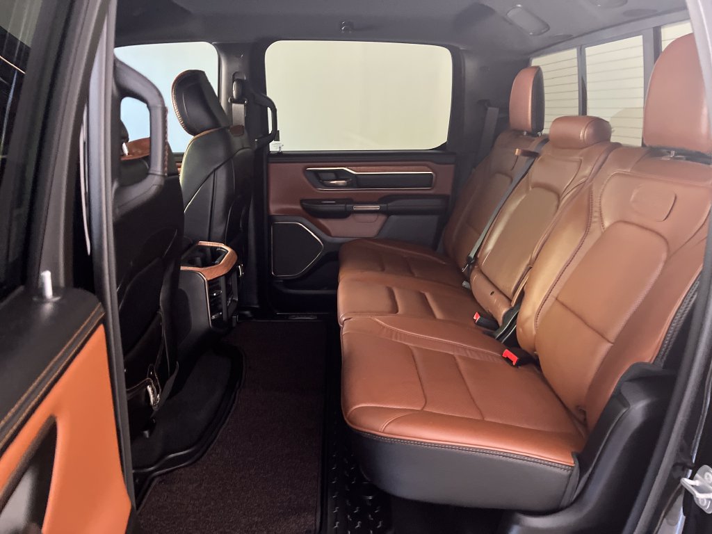 Used 2022 RAM 1500 Limited AWD/4WD image 13
