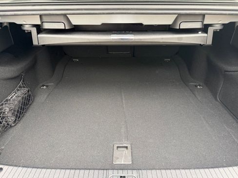 Used 2014 Mercedes-Benz E 350 E 350 Sport image 22