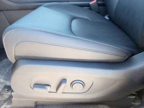 New 2026 Kia Carnival SX FWD image 8