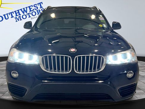Used 2017 BMW X3 sDrive28i w/ Premium Package 3 RWD image 2