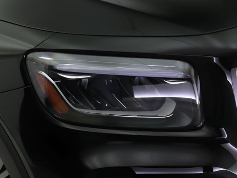 Certified 2026 Mercedes-Benz GLB 250 image 25