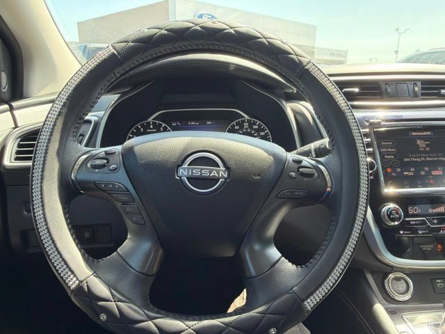 Used 2024 Nissan Murano SV FWD image 10
