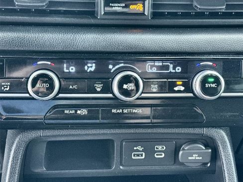 Certified 2023 Honda Pilot Sport image 30