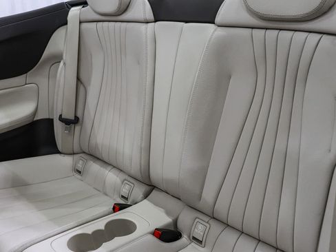 Used 2019 Mercedes-Benz E 450 Cabriolet image 23