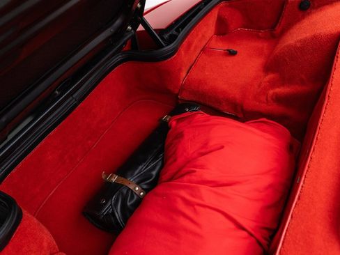 Used 1987 Ferrari Testarossa RWD image 91