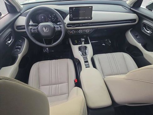 Used 2024 Honda HR-V EX-L image 17