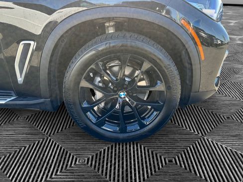 Used 2021 BMW X5 xDrive40i w/ Convenience Package AWD/4WD image 14