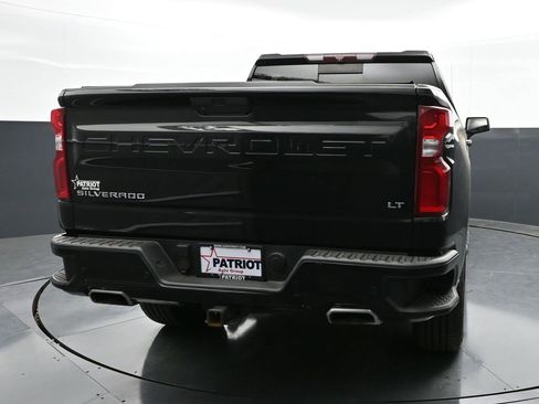 Used 2020 Chevrolet Silverado 1500 LT Trail Boss AWD/4WD image 2