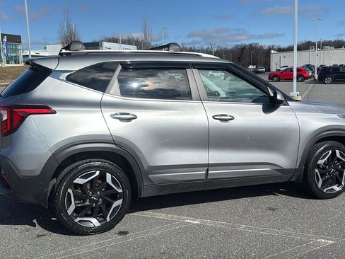 Used 2024 Kia Seltos SX image 5