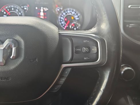 Used 2019 RAM 1500 Big Horn RWD image 16
