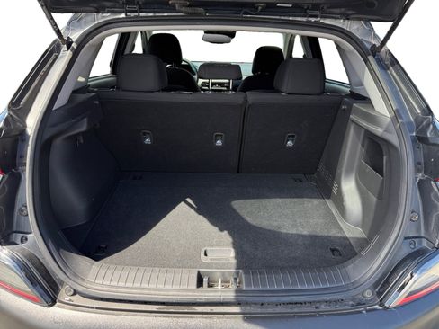 Used 2023 Hyundai Kona SEL FWD image 17