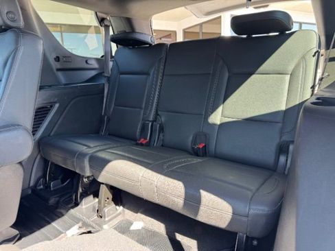 Used 2021 Chevrolet Tahoe Z71 w/ Z71 Off-Road Package image 15