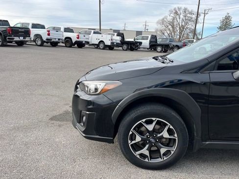 Used 2019 Subaru Crosstrek 2.0i Premium w/ Eyesight System image 7