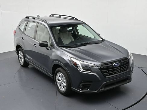 Used 2023 Subaru Forester AWD/4WD image 15