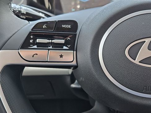 New 2026 Hyundai Elantra Limited FWD image 29