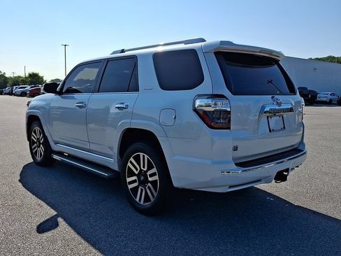 Certified 2024 Toyota 4Runner Limited AWD/4WD image 4