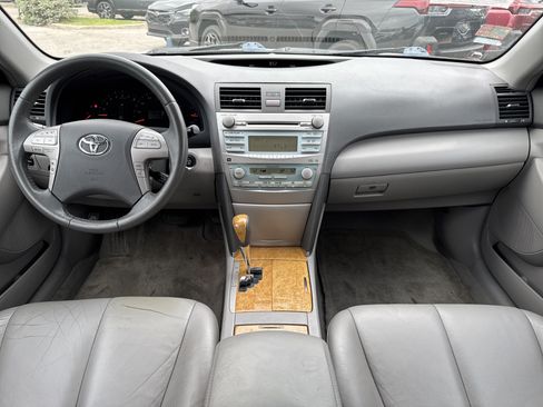 Used 2007 Toyota Camry V6 FWD image 9