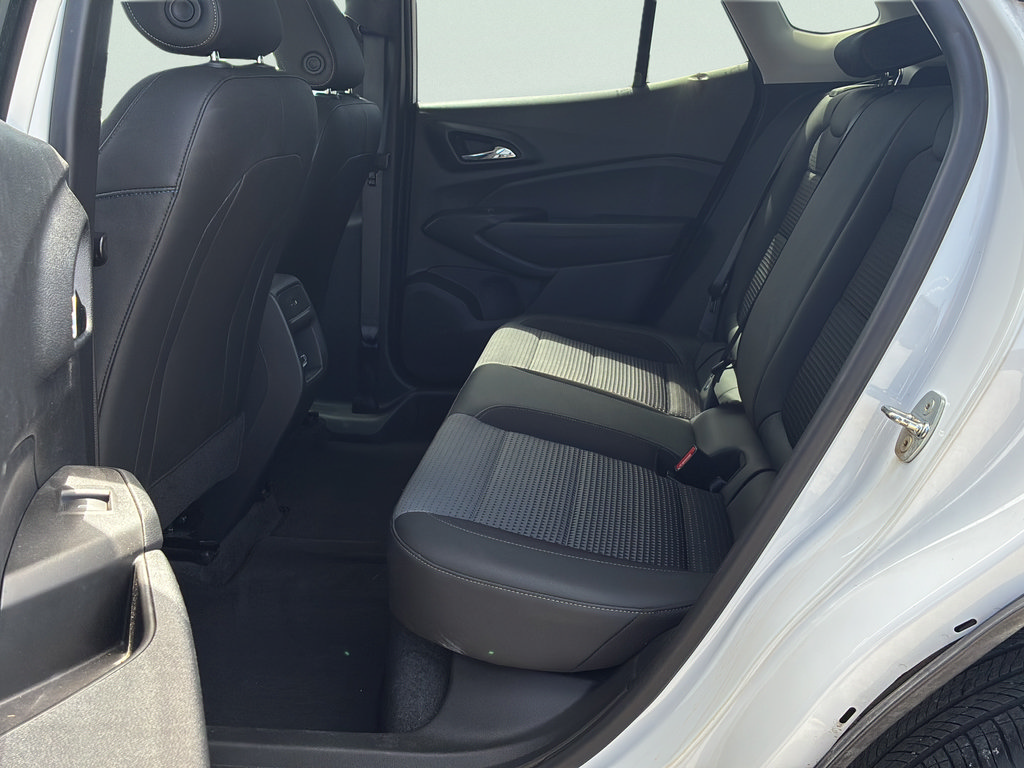 Used 2024 Chevrolet Trax LT w/ Driver Confidence Package FWD image 22
