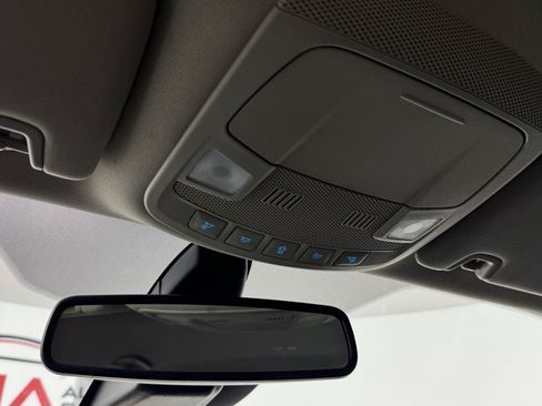 Used 2019 Ford Fusion SE FWD image 25
