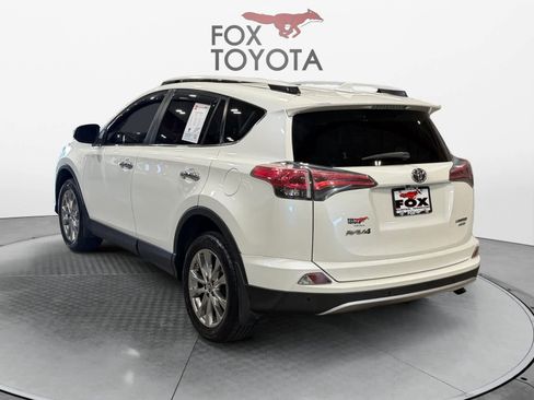 Used 2016 Toyota RAV4 Limited AWD/4WD image 4