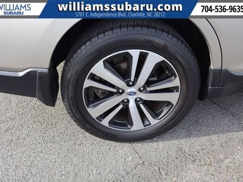 Used 2019 Subaru Outback 2.5i Limited image 40