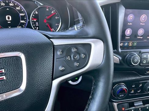 Used 2023 GMC Terrain Denali w/ Denali Premium Package AWD/4WD image 20
