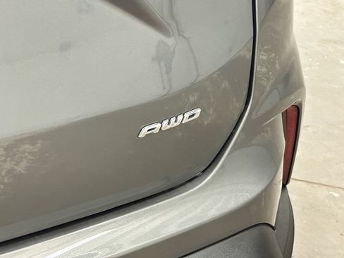 Used 2024 Ford Edge SE AWD/4WD image 16