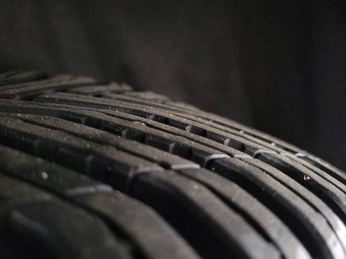 Used 2020 Toyota Camry LE w/ Convenience Package image 11