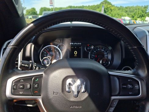 Used 2019 RAM 1500 Big Horn AWD/4WD image 18