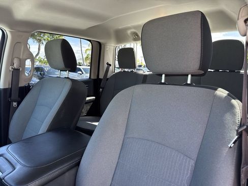 Used 2022 RAM 1500 Classic SLT RWD image 41