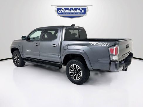 Used 2021 Toyota Tacoma TRD Sport image 4