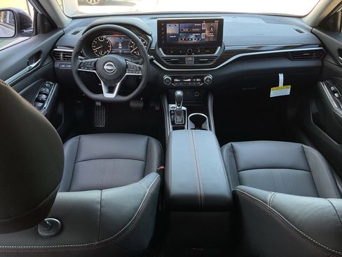 New 2025 Nissan Altima 2.5 SR image 20