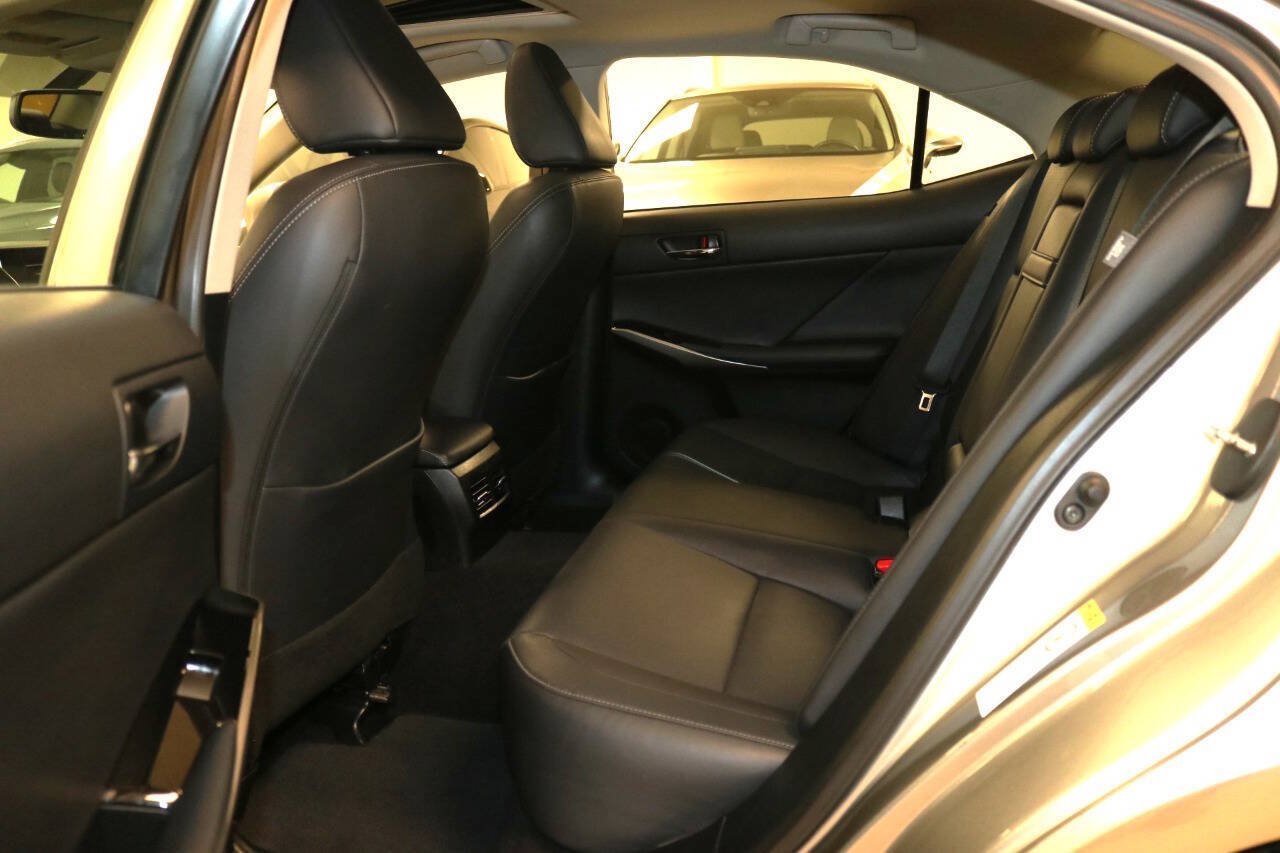 Used 2016 Lexus IS 200t w/ Navigation System Package RWD image 13