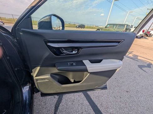 Used 2025 Honda CR-V EX-L image 5