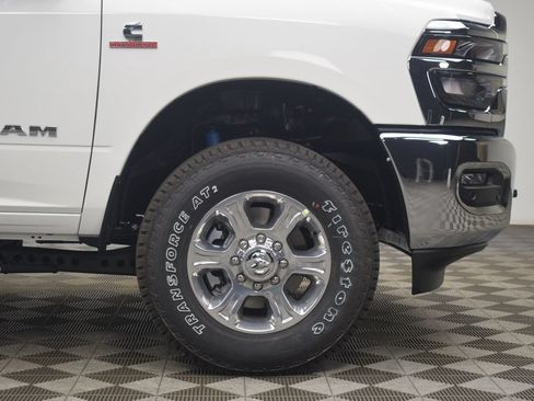 New 2026 RAM 2500 Big Horn AWD/4WD image 6