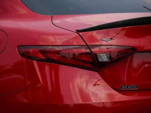 Used 2020 Alfa Romeo Giulia w/ Quick Order Package 22K Sport RWD image 13