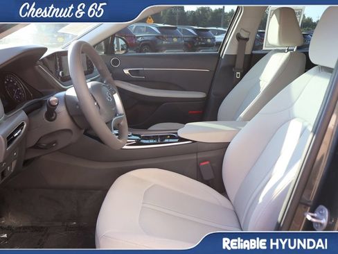 Certified 2023 Hyundai Sonata SEL FWD image 22