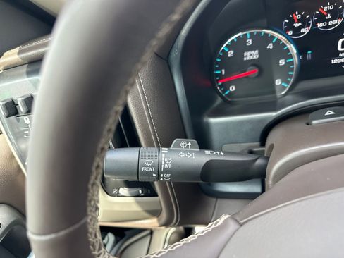 Used 2017 GMC Sierra 1500 Denali w/ Denali Ultimate Package AWD/4WD image 43