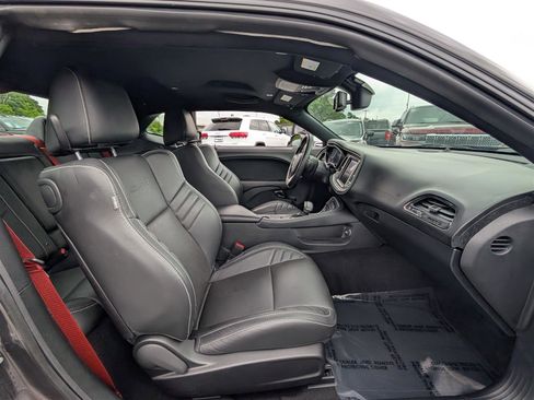 Used 2021 Dodge Challenger SRT Hellcat Redeye image 14