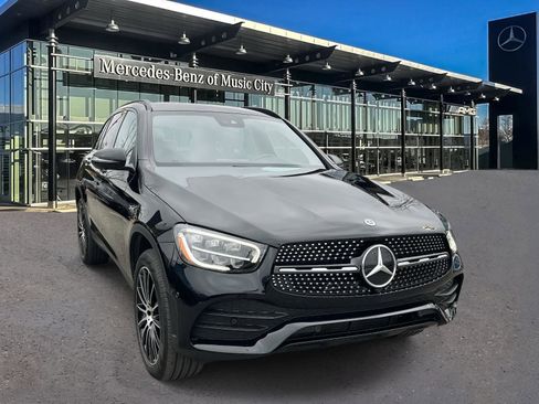 Certified 2022 Mercedes-Benz GLC 300 4MATIC image 1
