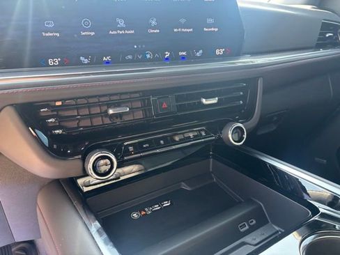 Used 2026 Chevrolet Tahoe RST w/ Comfort Package AWD/4WD image 19