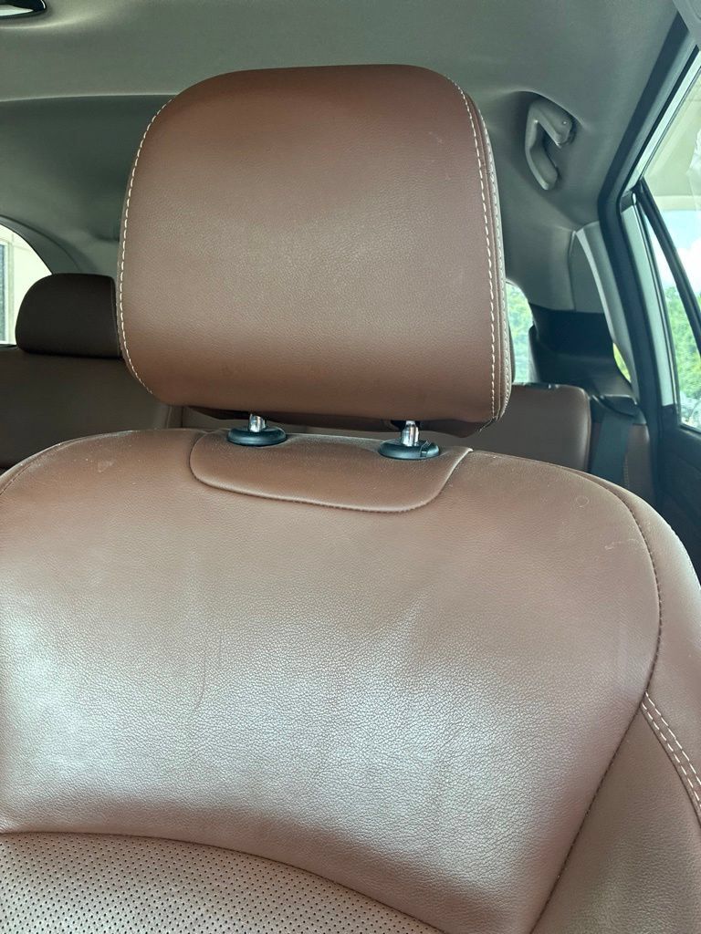 Used 2019 Subaru Outback 3.6R Touring AWD/4WD image 4